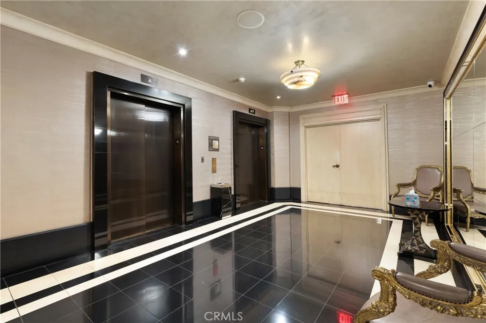 1645 Vine #406 Hollywood, CA 90028
