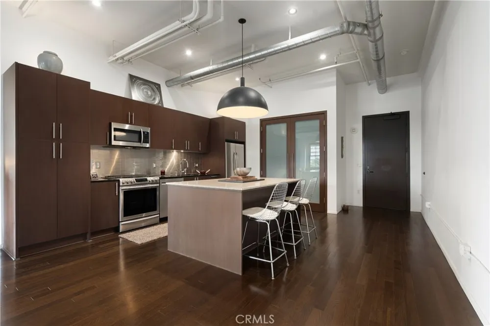 1645 Vine #406 Hollywood, CA 90028