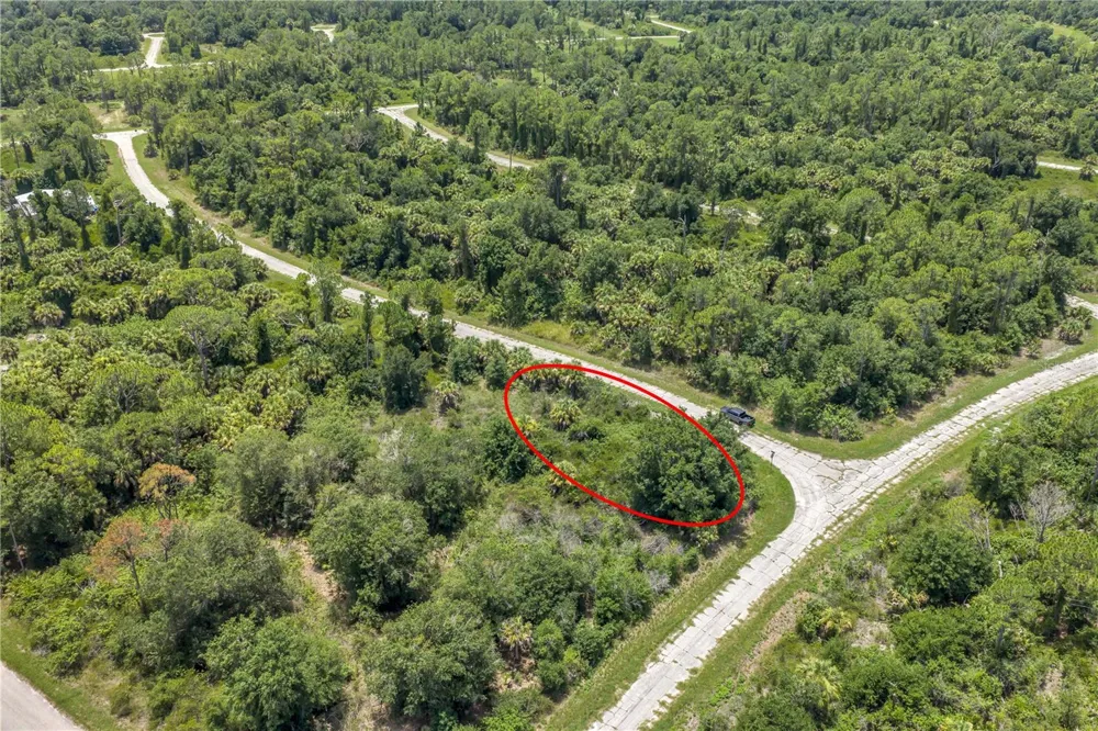 HINSHAW AVENUE North Port, FL 34288