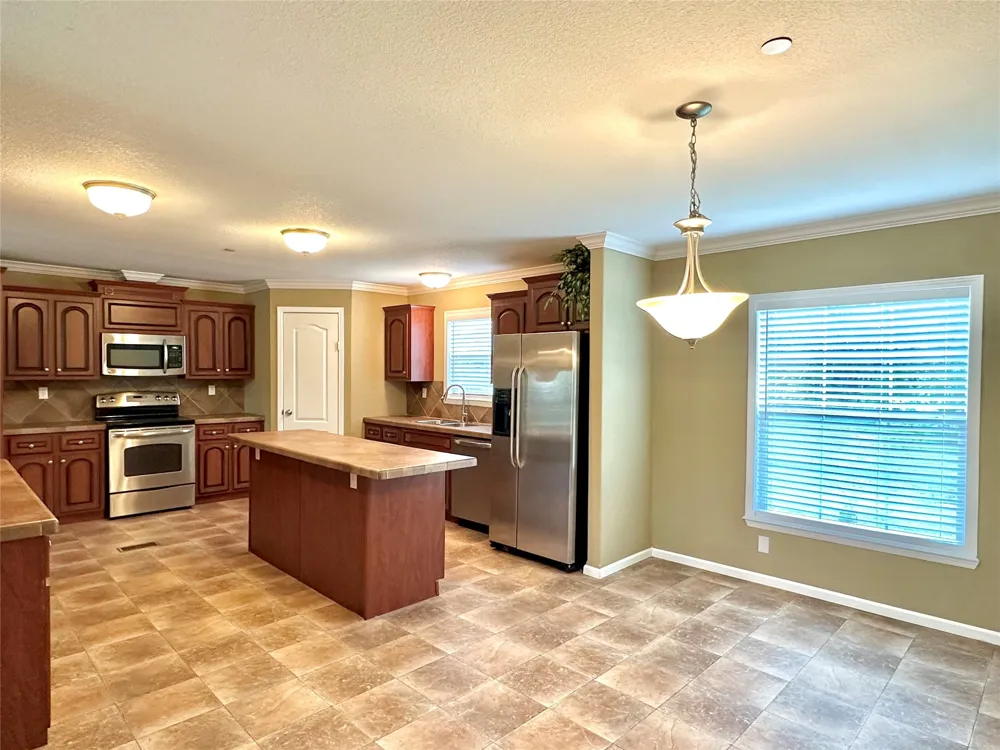 831 Country Club Road Lucas, TX 75002