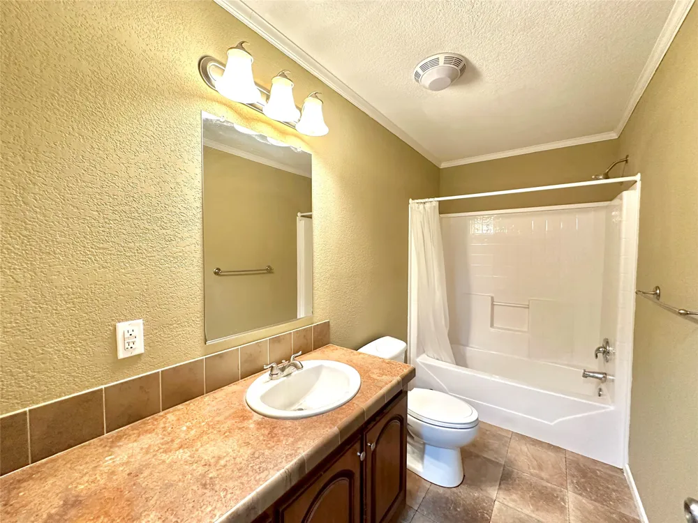 831 Country Club Road Lucas, TX 75002