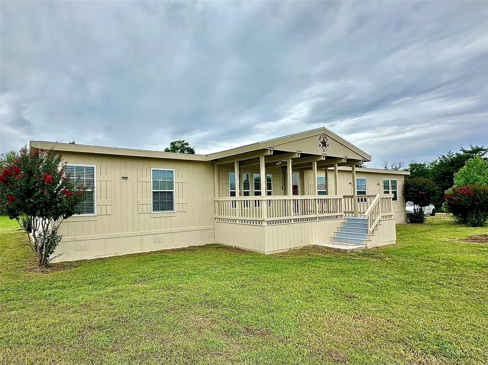 831 Country Club Road Lucas, TX 75002