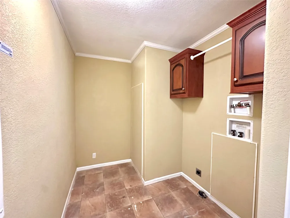 831 Country Club Road Lucas, TX 75002