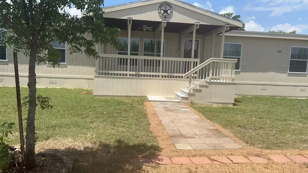 831 Country Club Road Lucas, TX 75002