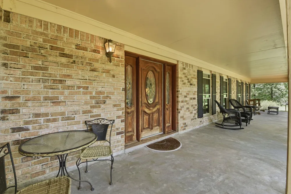 280 Mcgehee Road Willis, TX 77378