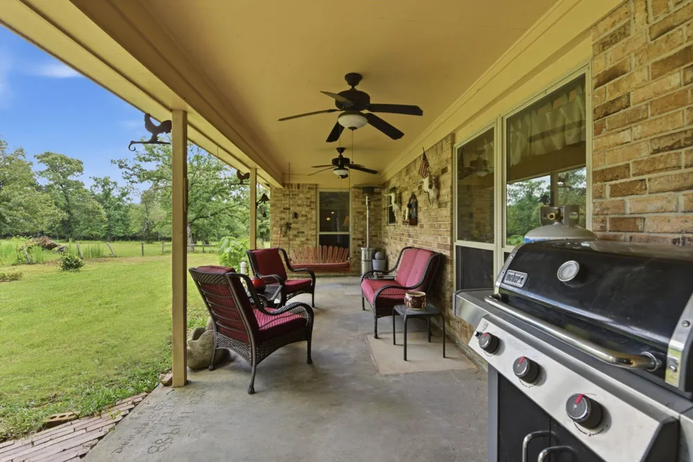280 Mcgehee Road Willis, TX 77378