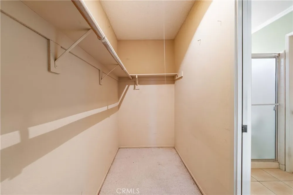 19932 Turnberry Tarzana, CA 91356