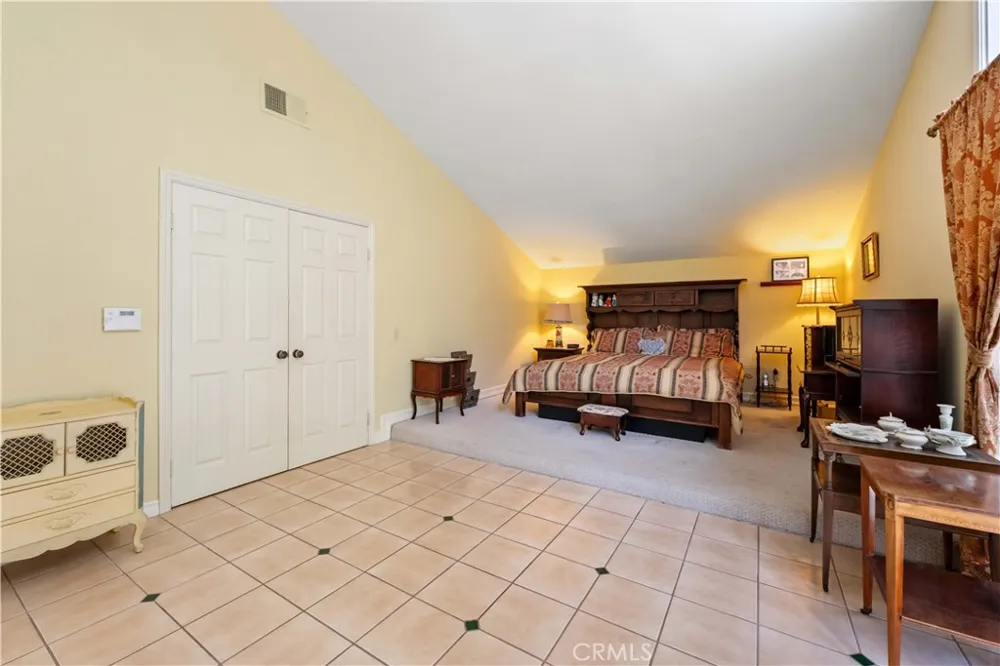 19932 Turnberry Tarzana, CA 91356
