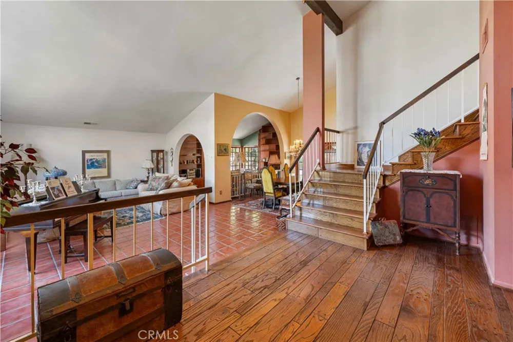 19932 Turnberry Tarzana, CA 91356