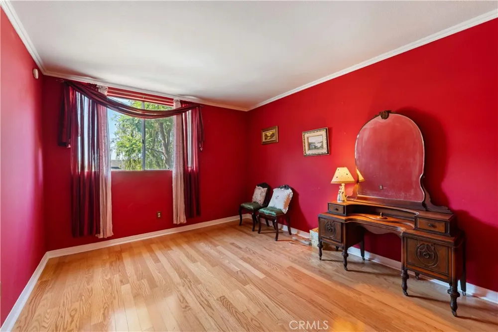 19932 Turnberry Tarzana, CA 91356