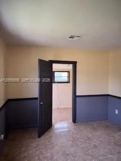 863 NW 139th St ## Miami, FL 33168