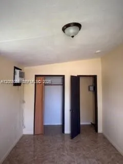 863 NW 139th St ## Miami, FL 33168