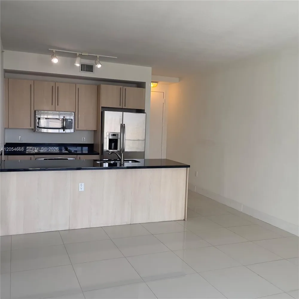 79 SW 12 ST #3011-S Miami, FL 33130