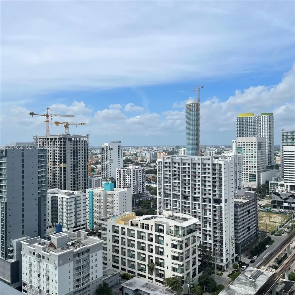 79 SW 12 ST #3011-S Miami, FL 33130