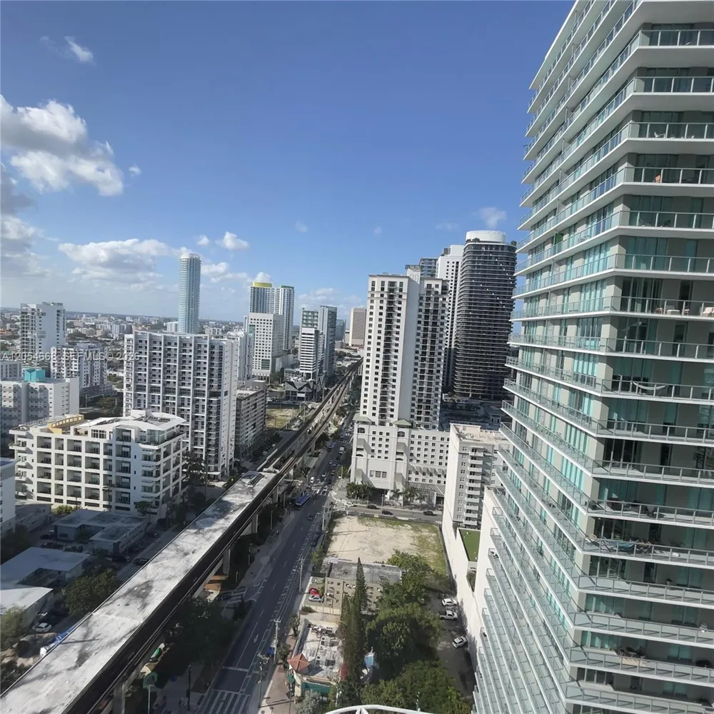 79 SW 12 ST #3011-S Miami, FL 33130
