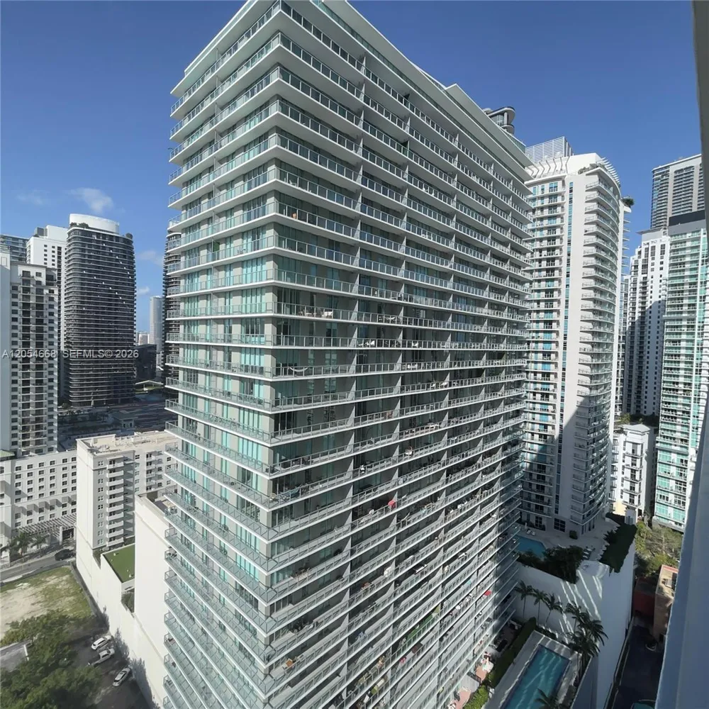 79 SW 12 ST #3011-S Miami, FL 33130
