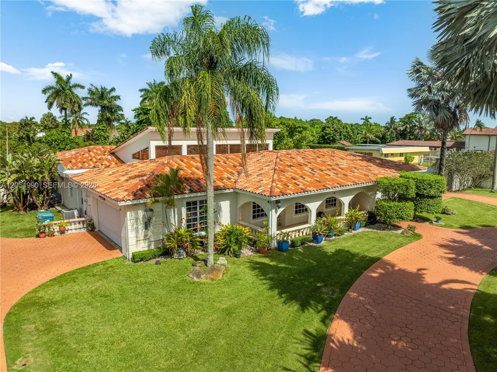 2605 SW 115th Ave Miami, FL 33165