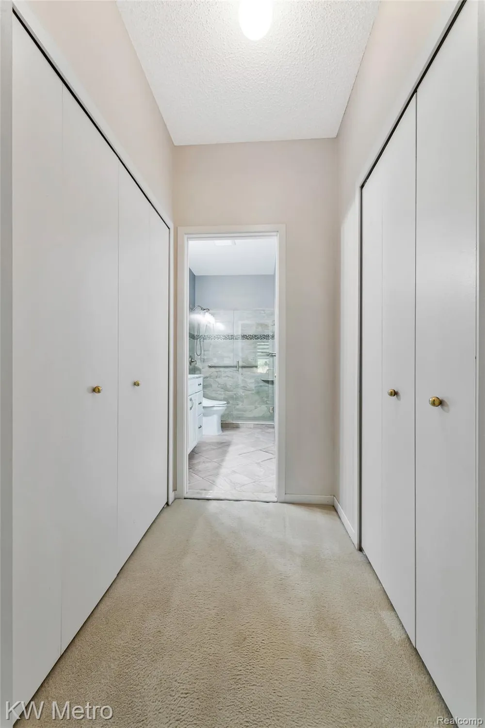 41874 Cantebury Drive Novi City, MI 48377