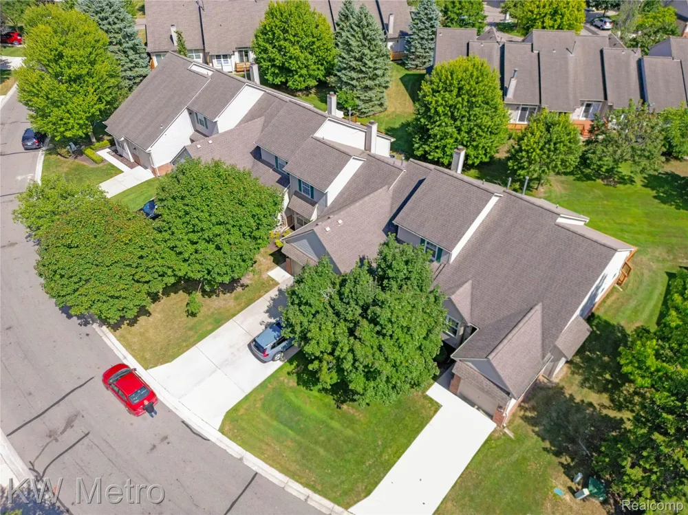 41874 Cantebury Drive Novi City, MI 48377