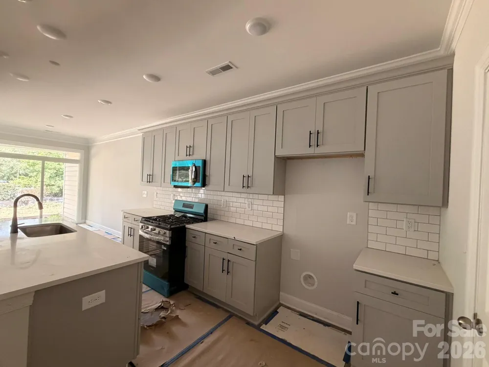 4371 Black Court Harrisburg, NC 28075