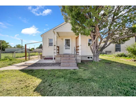 333 Cedar Avenue