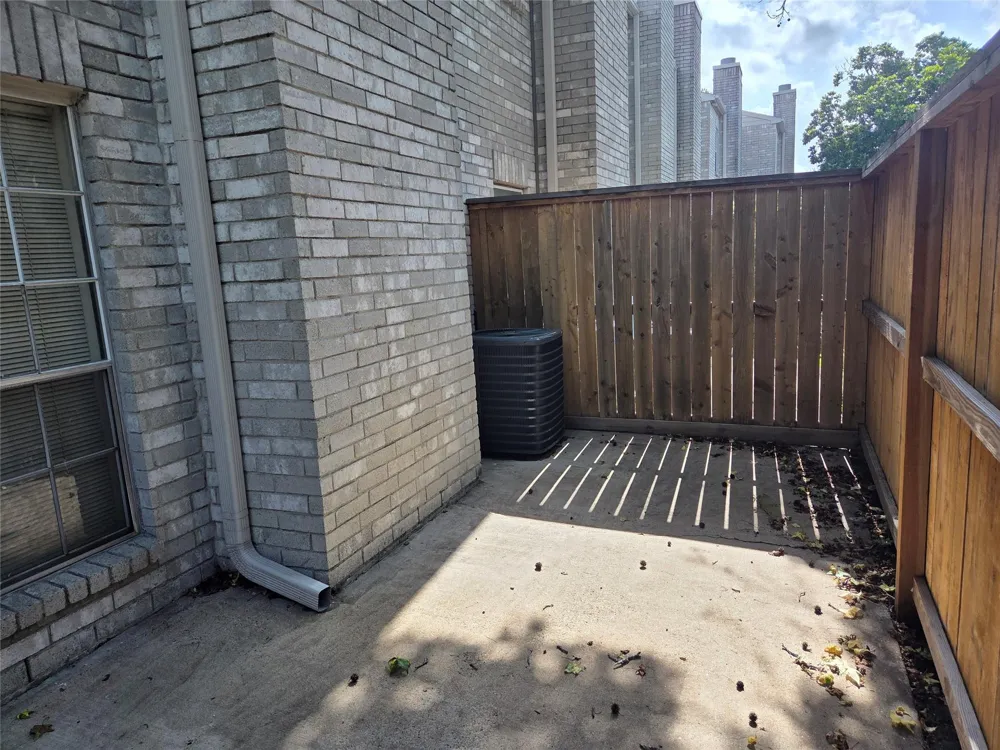 3780 Tanglewilde Street #106 Houston, TX 77063