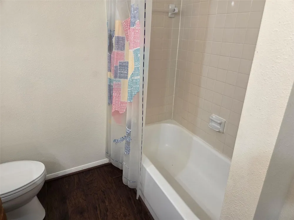 3780 Tanglewilde Street #106 Houston, TX 77063