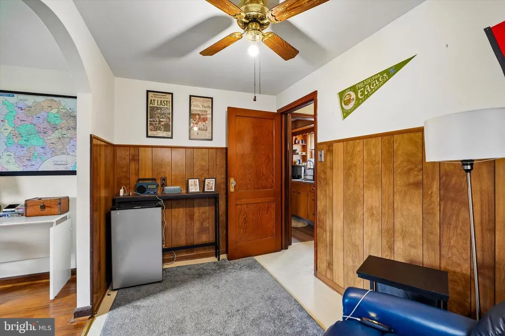 1210 E MATSONFORD ROAD Conshohocken, PA 19428