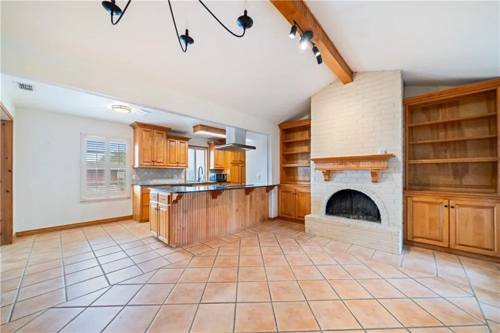 5901 Shadow Wood Drive Corpus Christi, TX 78415
