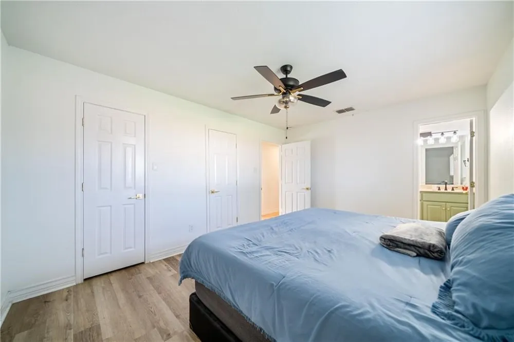 5901 Shadow Wood Drive Corpus Christi, TX 78415