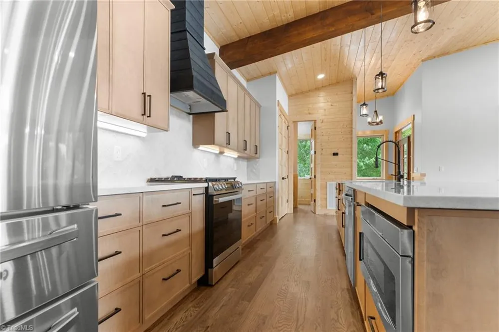 16 Bear Lodge Drive Sparta, NC 28675