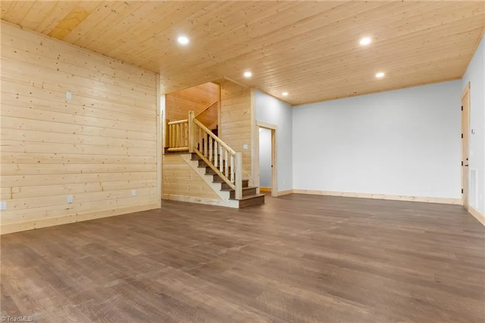 16 Bear Lodge Drive Sparta, NC 28675
