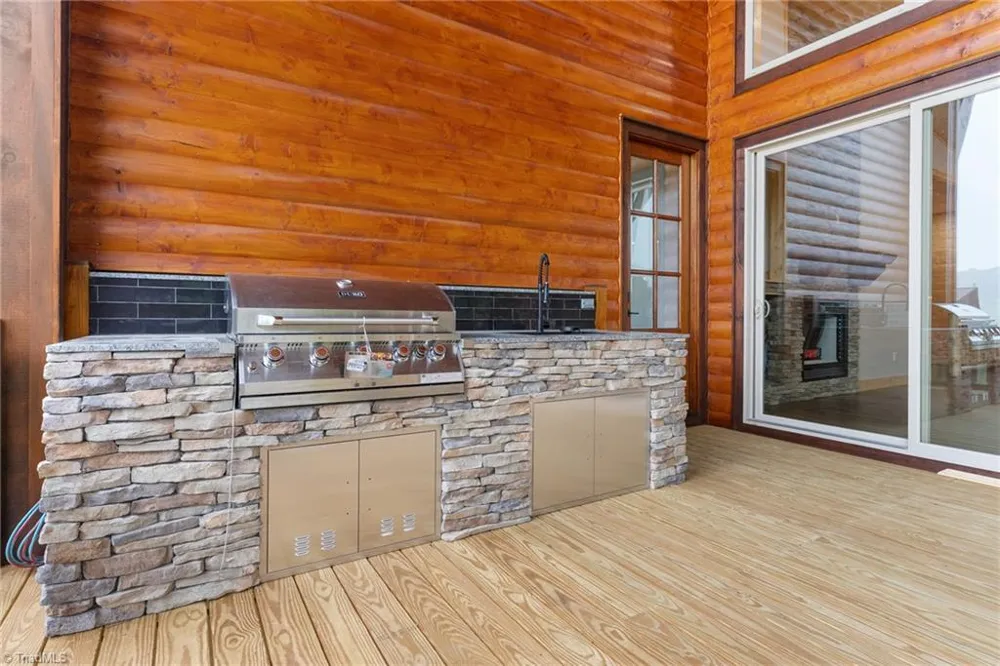 16 Bear Lodge Drive Sparta, NC 28675