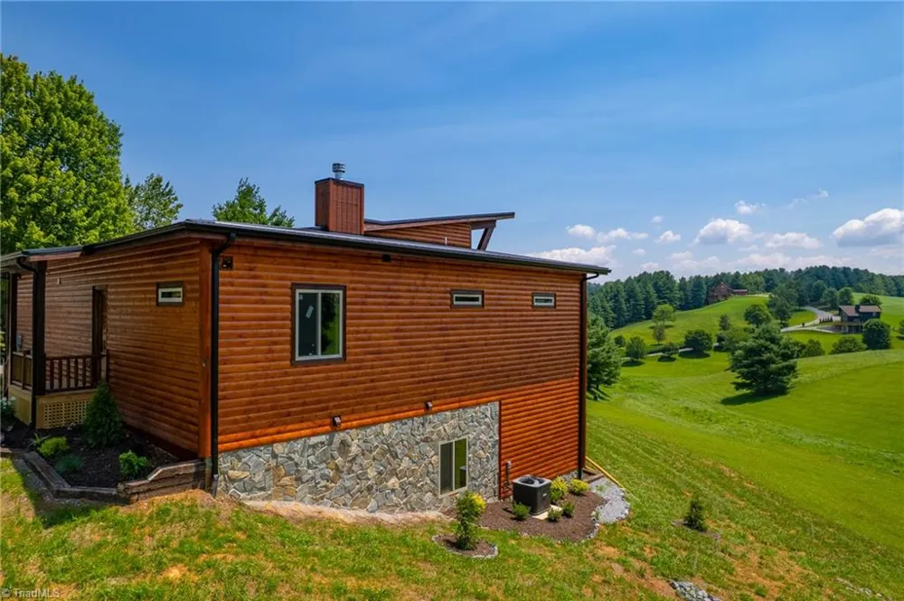 16 Bear Lodge Drive Sparta, NC 28675