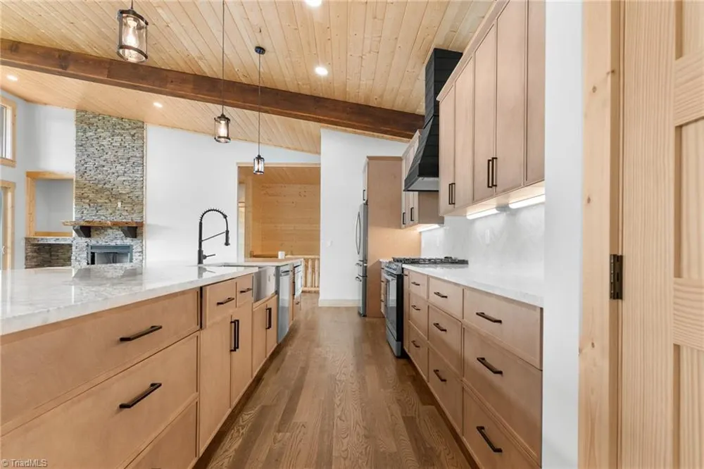 16 Bear Lodge Drive Sparta, NC 28675