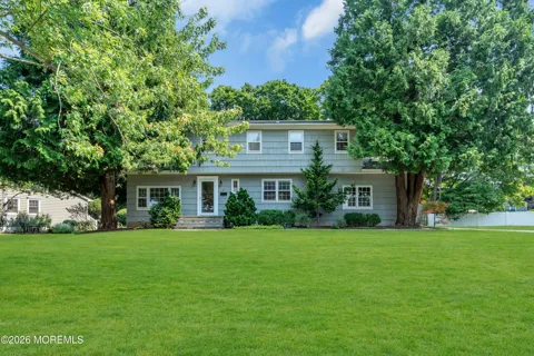 27 Circle Lane