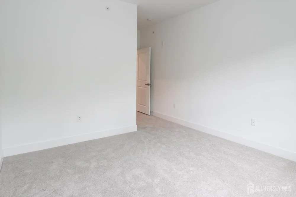 71 Veterans Way Morris Plains, NJ 07950
