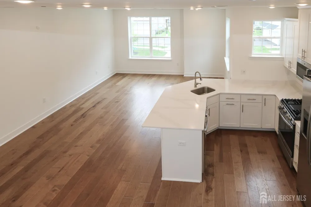 71 Veterans Way Morris Plains, NJ 07950