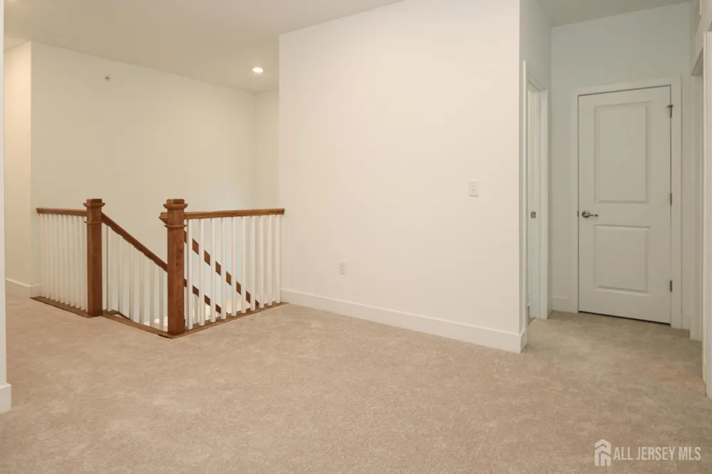71 Veterans Way Morris Plains, NJ 07950