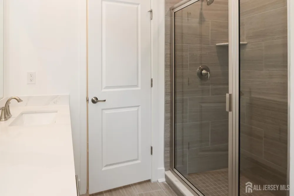 71 Veterans Way Morris Plains, NJ 07950