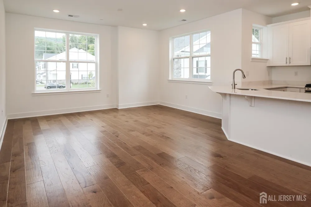 71 Veterans Way Morris Plains, NJ 07950