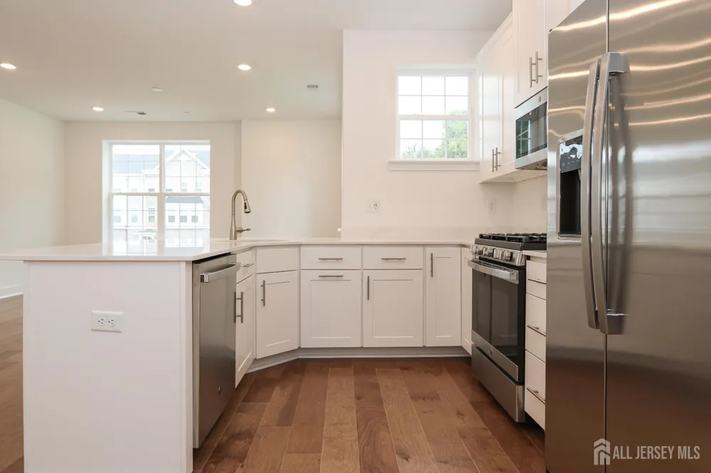 71 Veterans Way Morris Plains, NJ 07950
