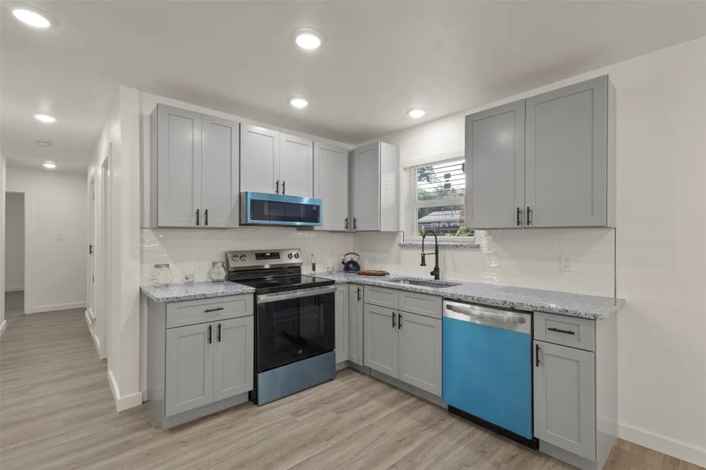 311 Arthur Drive Kennedale, TX 76060
