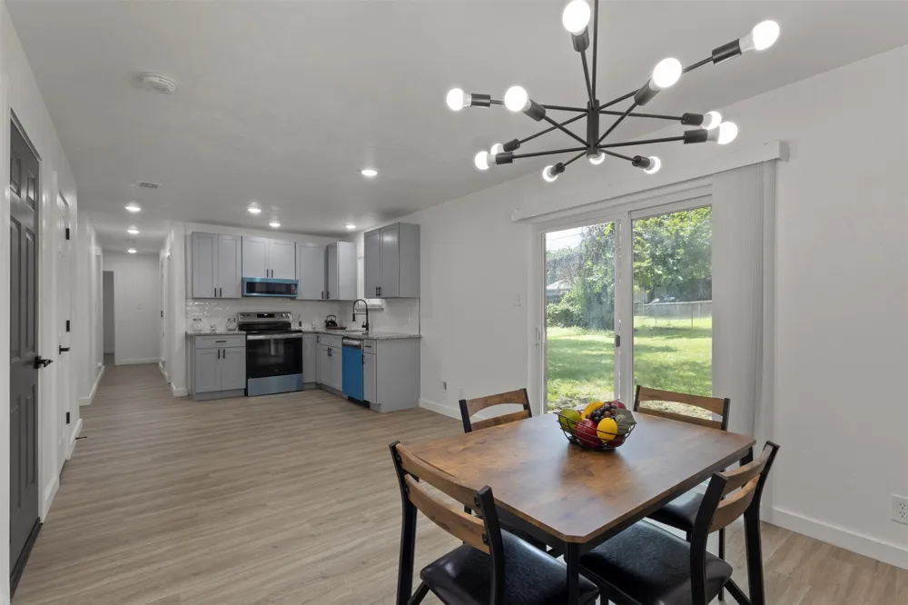 311 Arthur Drive Kennedale, TX 76060