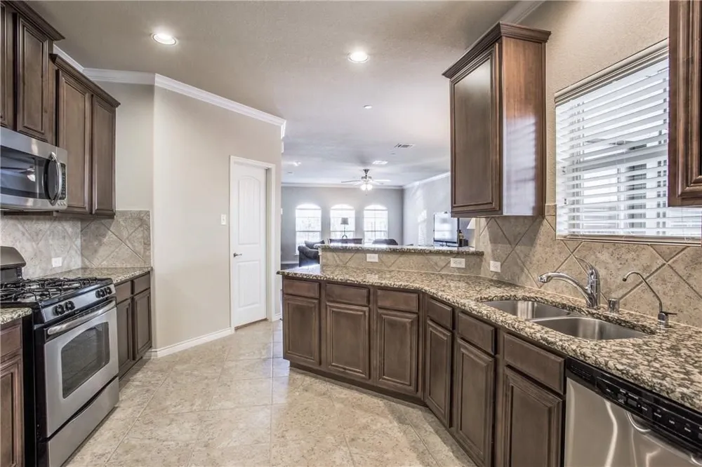 8717 Whitehead Street McKinney, TX 75070