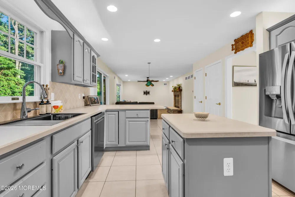 361 Eastern Boulevard Bayville, NJ 08721