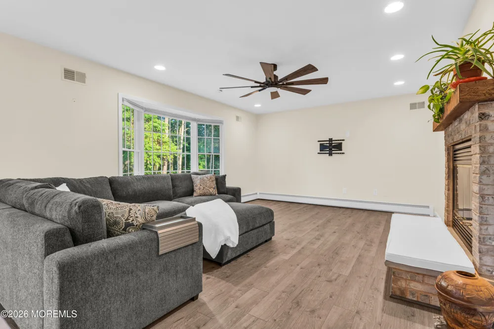 361 Eastern Boulevard Bayville, NJ 08721