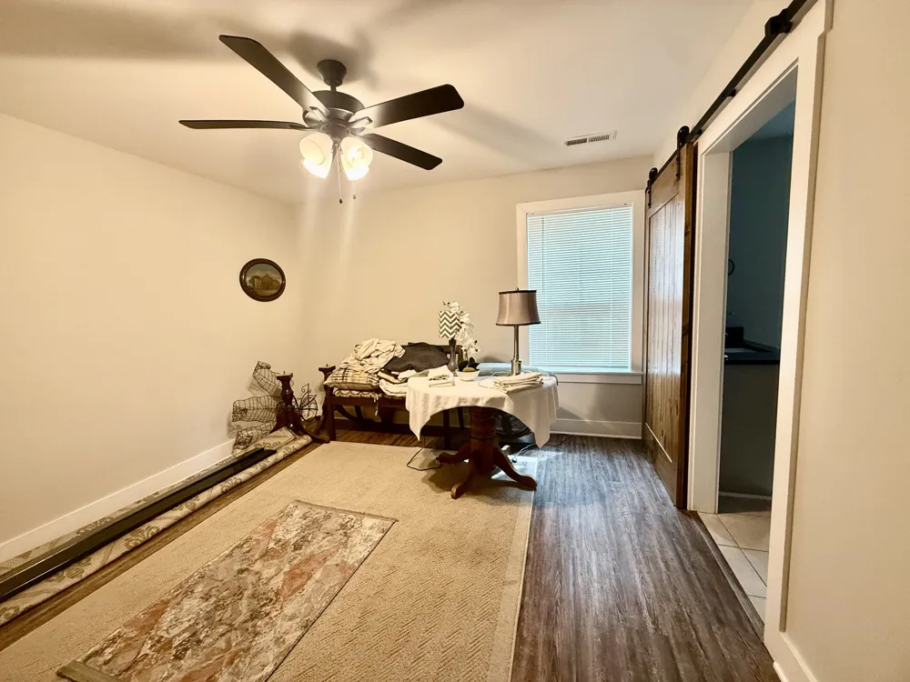 216 Nichols Dr Woodbury, TN 37190