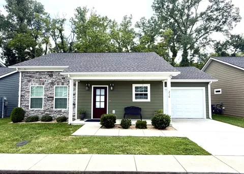 216 Nichols Dr