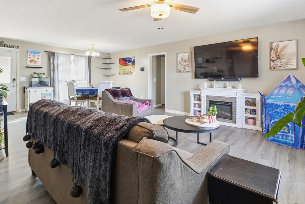 30 Smokey Cir Petersburg, TN 37144
